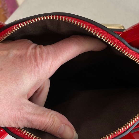 VTG Red Leopard Patent Print 2-1 Bag - Picture 4 of 12